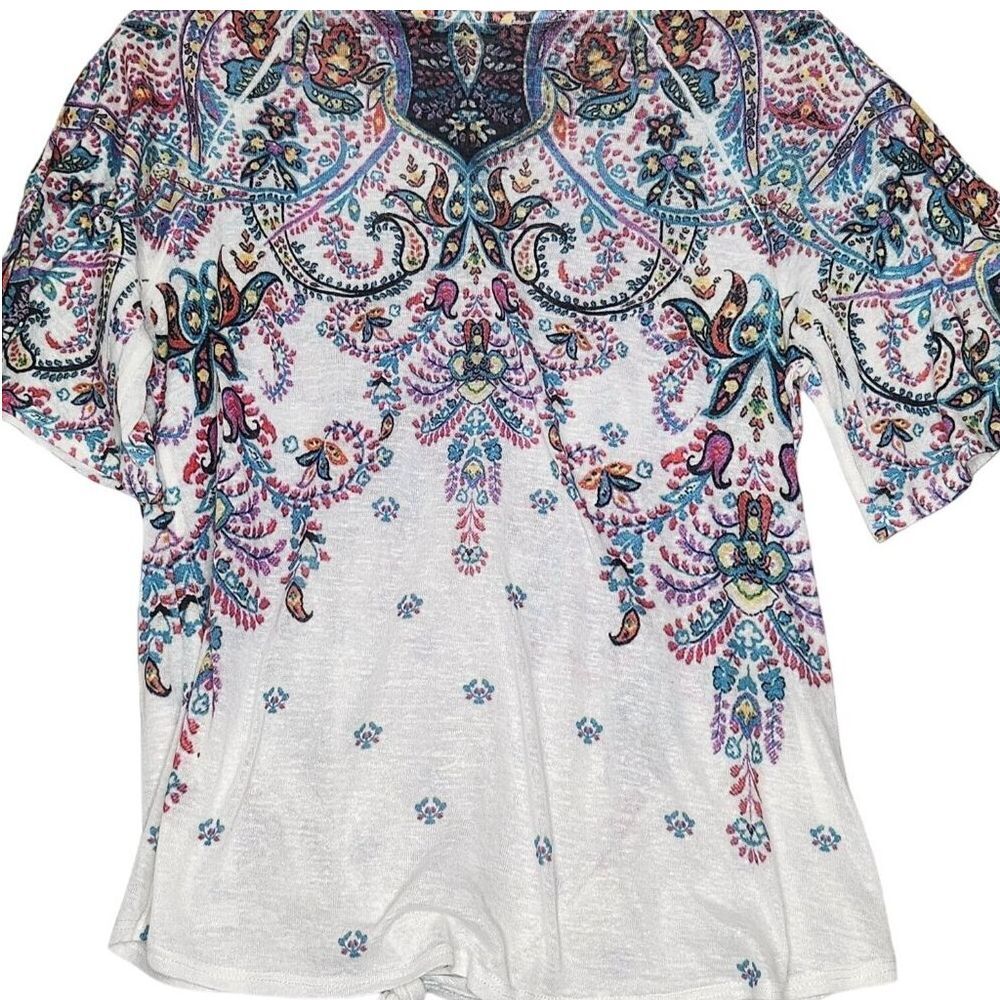 Coco's Clozet Blouse Women's Large Floral Short  Bell Sleeve, Tie in Front  V Ne